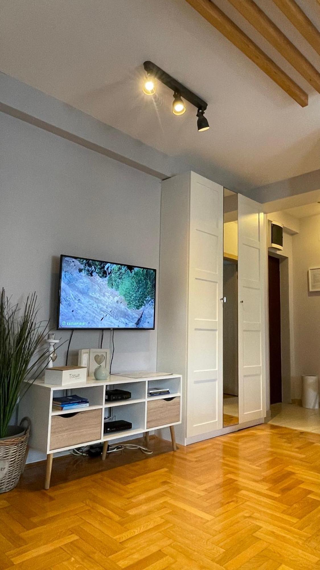 Apartment Cerska MRB Belgrad Exteriör bild