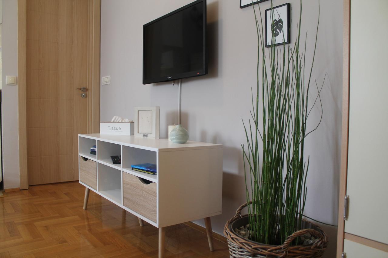 Apartment Cerska MRB Belgrad Exteriör bild