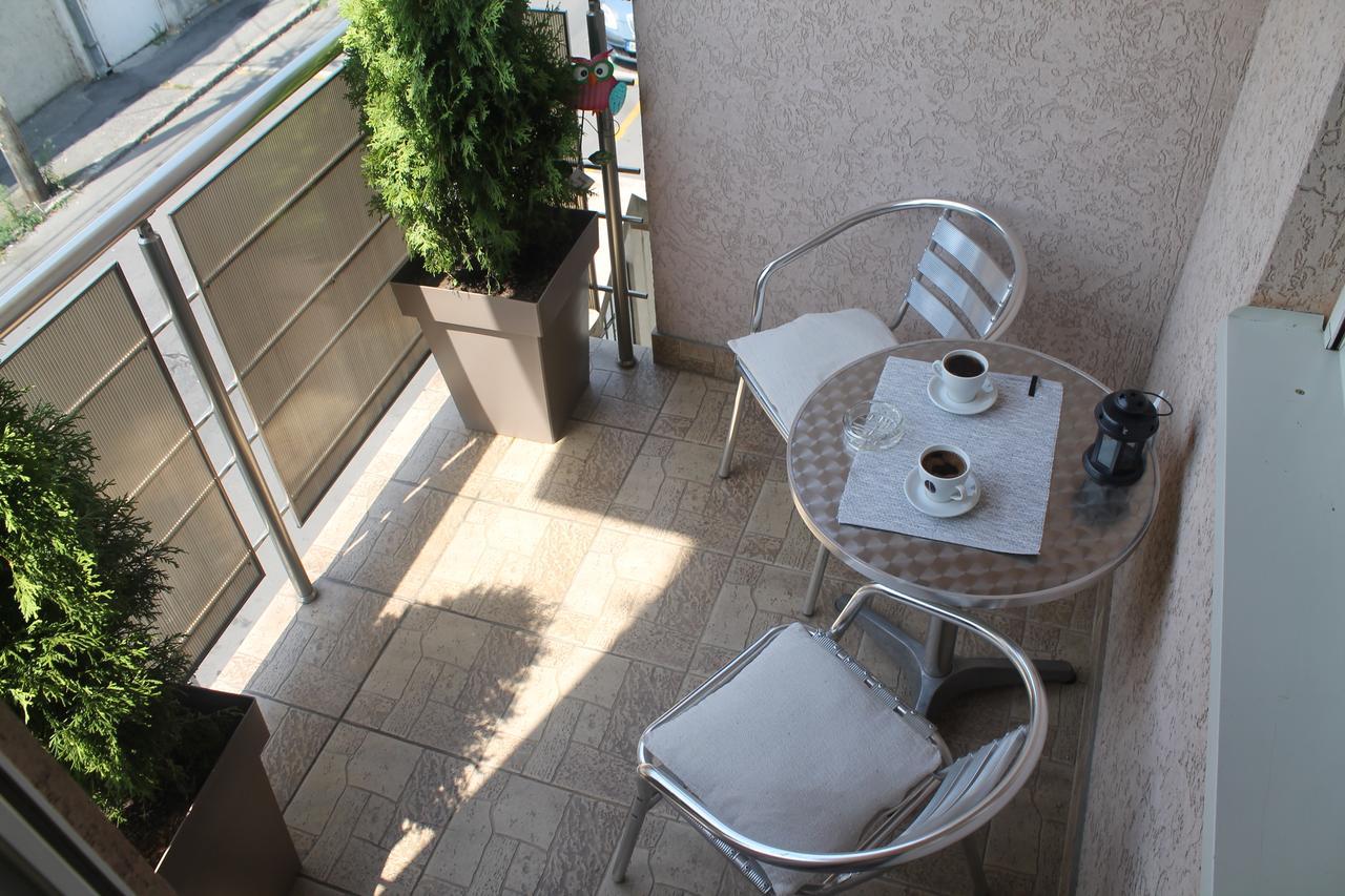 Apartment Cerska MRB Belgrad Exteriör bild