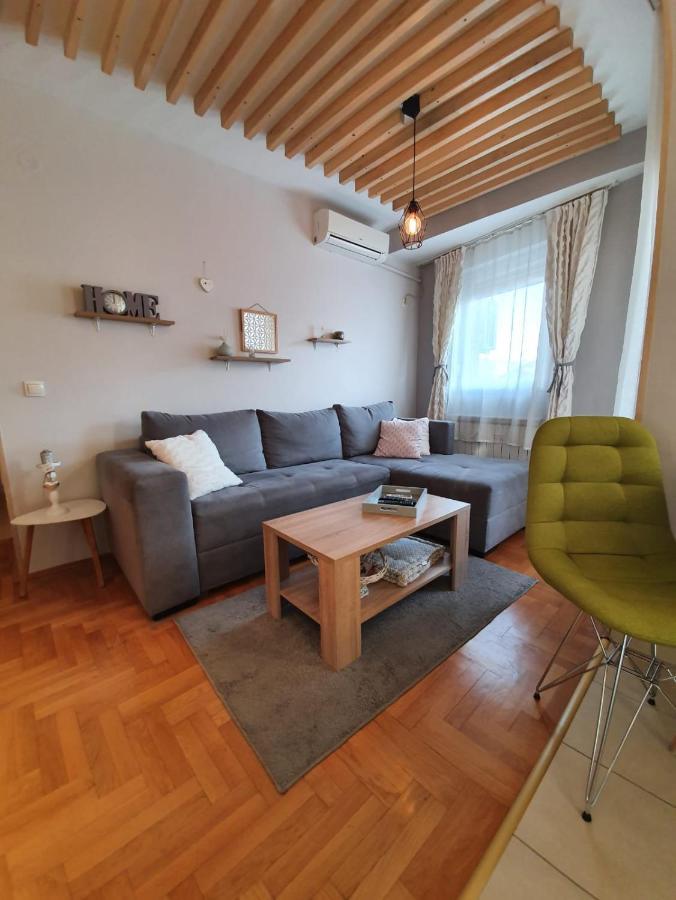 Apartment Cerska MRB Belgrad Exteriör bild